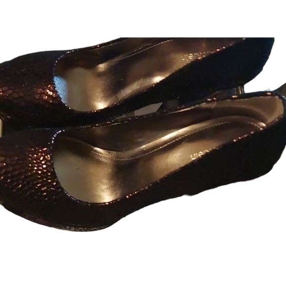 Calvin Klein Truth or Dare Heels - Picture 4 of 4